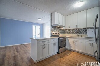 95-014 Waihonu St in Mililani, HI - Building Photo - Building Photo