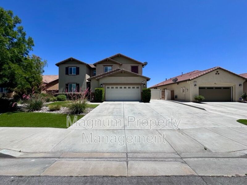 29183 Abelia Glen St in Menifee, CA - Foto de edificio