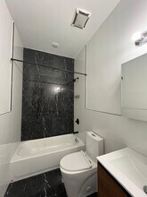 125 Saint Pauls Ave, Unit 3L in Jersey City, NJ - Foto de edificio - Building Photo