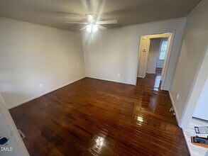 429 Rose Ln in Raleigh, NC - Building Photo - Building Photo