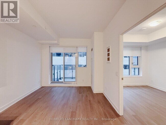 543 Richmond St W in Toronto, ON - Building Photo - Building Photo