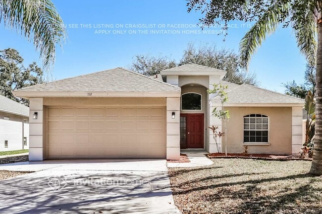 property at 1517 Scotch Pine Dr