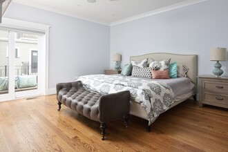 195 W 2nd St, Unit 1 in Boston, MA - Building Photo - Building Photo