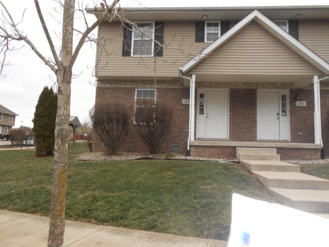 property at 1250 W Adams Hill Cir