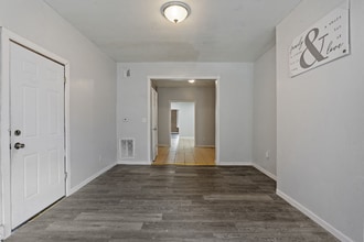 179 Elk St in Albany, NY - Building Photo - Building Photo
