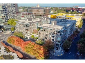 1125 NW 9th Ave in Portland, OR - Building Photo - Building Photo