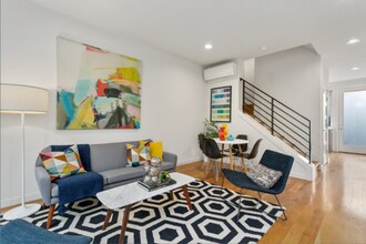 8366 12th Ave NW in Seattle, WA - Building Photo - Building Photo