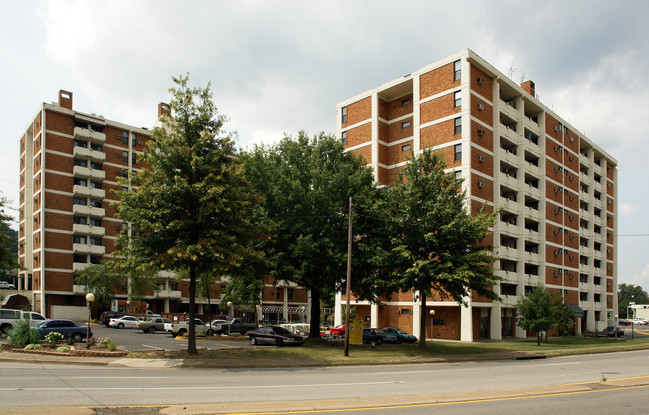 Scope Towers in Ashland, KY - Building Photo - Building Photo