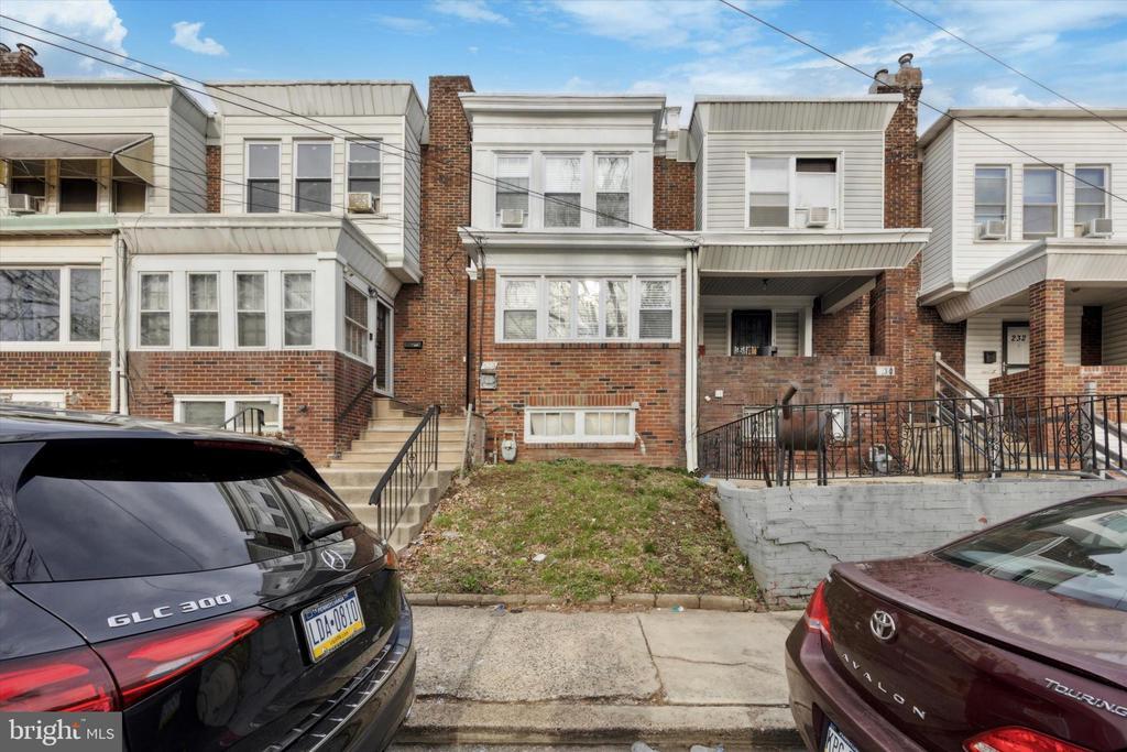 228 N 6th St in Darby, PA - Building Photo