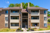 Parc Pointe Apartments in Ann Arbor, MI - Building Photo - Building Photo