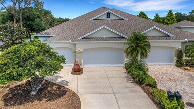 2702 Prestwick Dr in Lakeland, FL - Building Photo - Building Photo