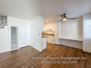 4071 McLaughlin Ave in Los Angeles, CA - Foto de edificio - Building Photo