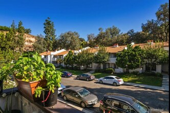 5026 Collwood Way in San Diego, CA - Building Photo - Building Photo