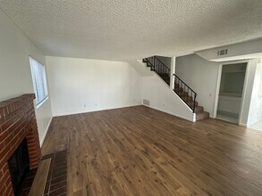 1738 Lynne Dr in Santa Maria, CA - Building Photo - Building Photo