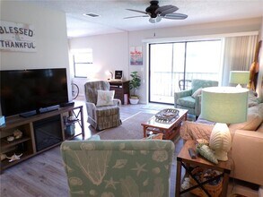 756 White Pine Tree Rd in Venice, FL - Building Photo - Building Photo