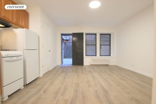 856 West End Ave in New York, NY - Building Photo - Building Photo