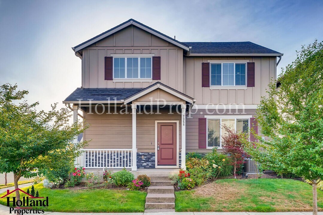 7358 NW 167th Ave in Portland, OR - Building Photo