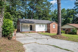 489 Forest Ave in Macon, GA - Building Photo - Building Photo