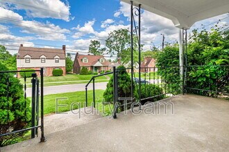 6819 Elwynne Dr in Cincinnati, OH - Building Photo - Building Photo