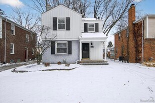 13336 Balfour Ave in Huntington Woods, MI - Building Photo