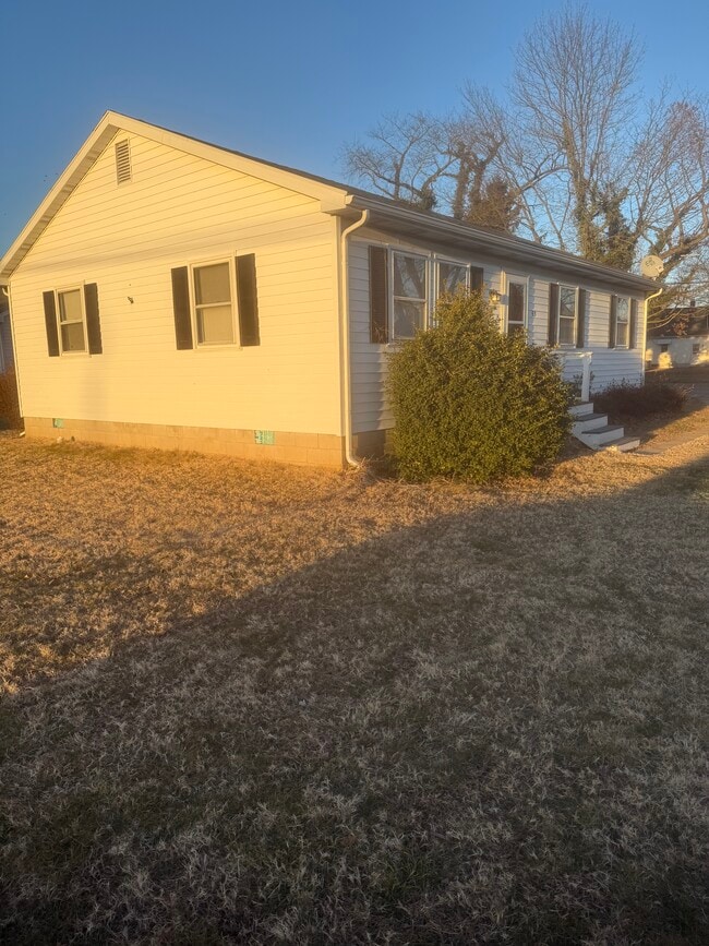 property at 53 Edgemont Ave