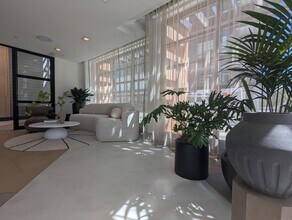 401 Cypress Ave in South San Francisco, CA - Foto de edificio - Building Photo