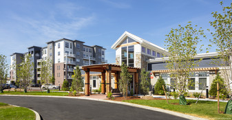 Elevation Apartments at Crown Colony