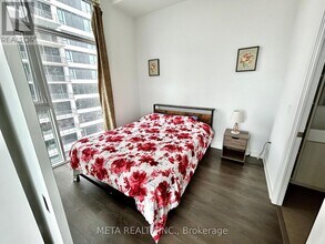 370-2370 Martha St in Burlington, ON - Building Photo - Building Photo