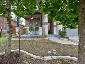 4312 Privacy Hedge St in Leander, TX - Building Photo - Building Photo