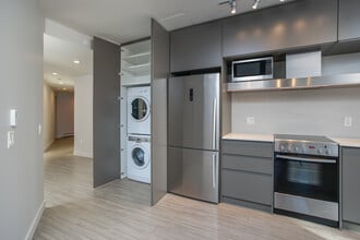 The Duke in Vancouver, BC - Building Photo - Interior Photo