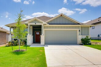 145 Greenbelt Reservoir Pass in Kyle, TX - Building Photo - Building Photo