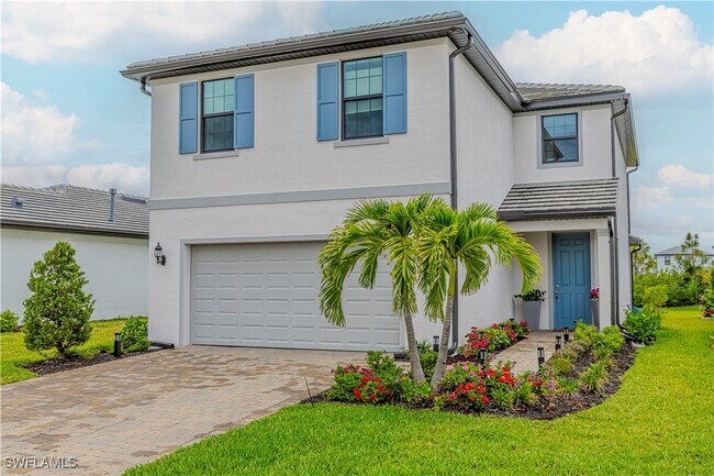 property at 1854 Mesa LN