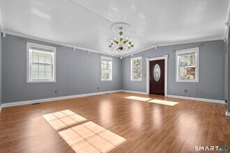 242 Prospect St in Ansonia, CT - Building Photo - Building Photo