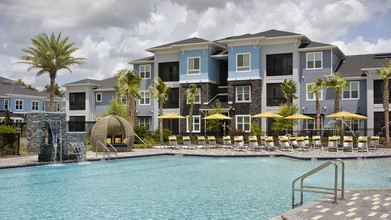 Canterbury Circle in Ocala, FL - Foto de edificio - Building Photo