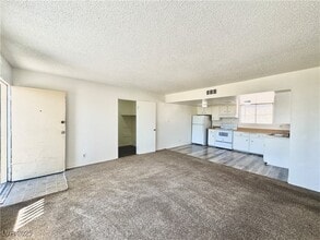 922 N 1st St in Las Vegas, NV - Building Photo - Building Photo