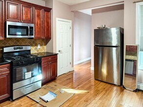 31 Hague St in Jersey City, NJ - Building Photo - Building Photo