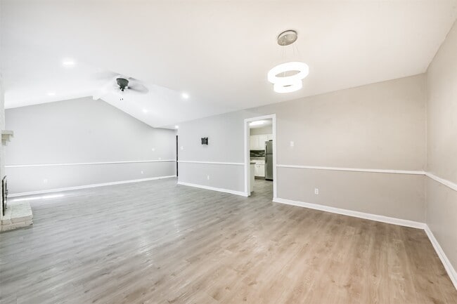 property at 4613 Cashel Glen Dr