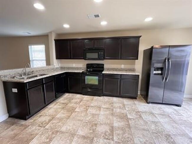 133 Pitts Griffin Drive in Madison, AL - Building Photo - Building Photo