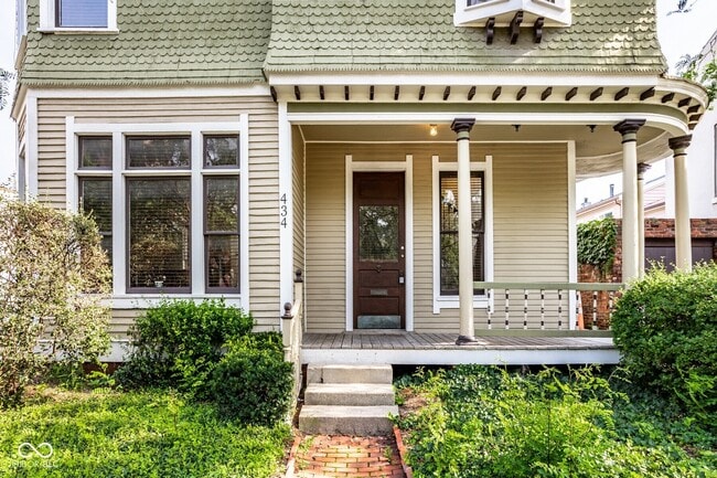 434 E New York St in Indianapolis, IN - Building Photo - Building Photo