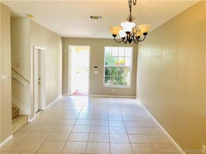 1713 NW 78th Way-Unit -1713 in Pembroke Pines, FL - Building Photo - Building Photo