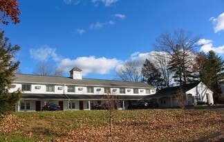 Pleasant Hill Apartments in Amherst, MA - Building Photo