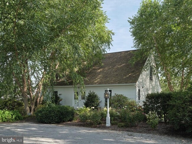 33 Rittenhouse Rd