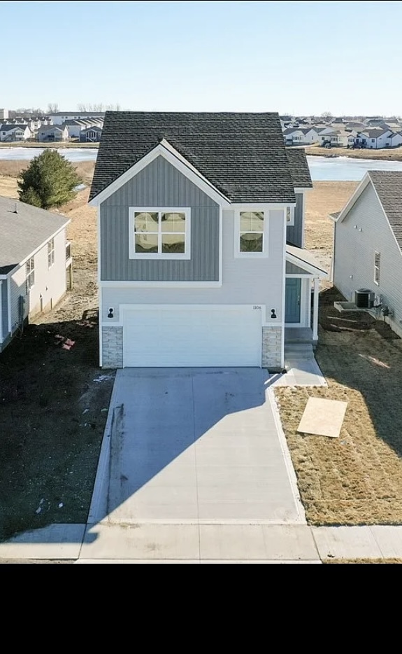 1106 NW Yorktown Dr in Waukee, IA - Foto de edificio - Building Photo