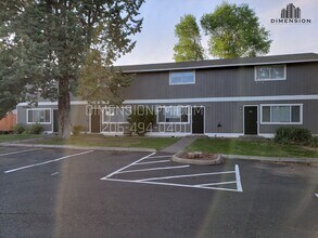 Drexel Redmond Apartments in Redmond, OR - Building Photo - Building Photo