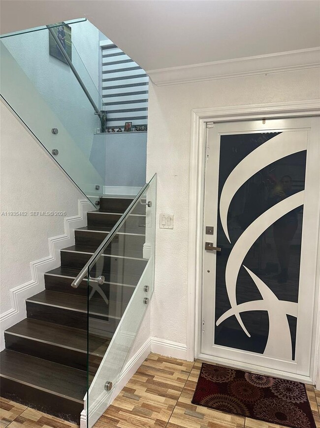 13854 SW 67th Terrace in Miami, FL - Building Photo - Building Photo