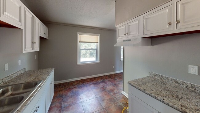 property at 938 Bramblewood Ln