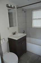 59 Robinson Ave in Medford, NY - Building Photo - Building Photo