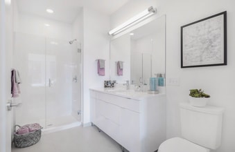 236 Sumner St in Boston, MA - Foto de edificio - Building Photo