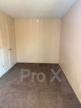 926 N Goetz Blvd in Joplin, MO - Building Photo - Building Photo