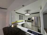 1228 West Ave in Miami Beach, FL - Building Photo - Building Photo